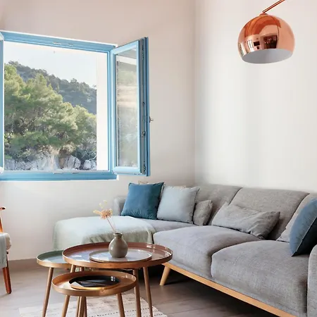 Villa La Bleue Secluded Hvar House