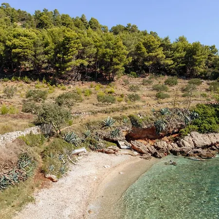 Villa La Bleue Secluded Hvar House Zastražišće
