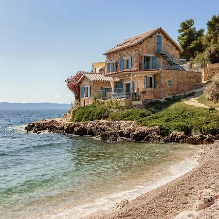 Villa La Bleue Secluded Hvar House