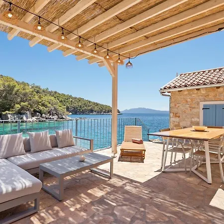 La Bleue Secluded Hvar House *