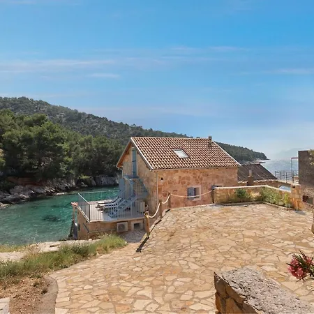 La Bleue Secluded Hvar House Zastrazisce